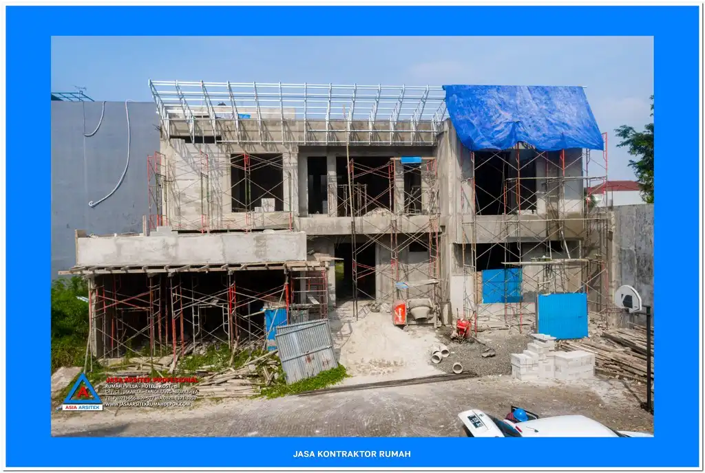 bagian depan Kontraktor Rumah Terbaik di Surabaya, kontraktor rumah, jasa kontraktor rumah, kontraktor bangunan, jasa bangun rumah, jasa renovasi rumah, jasa arsitek rumah